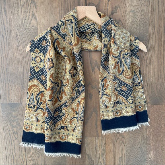 Anthropologie Vintage Paisley Oblong Wool Woven Scarf Navy Blue, Gold, Brown - Picture 5 of 5